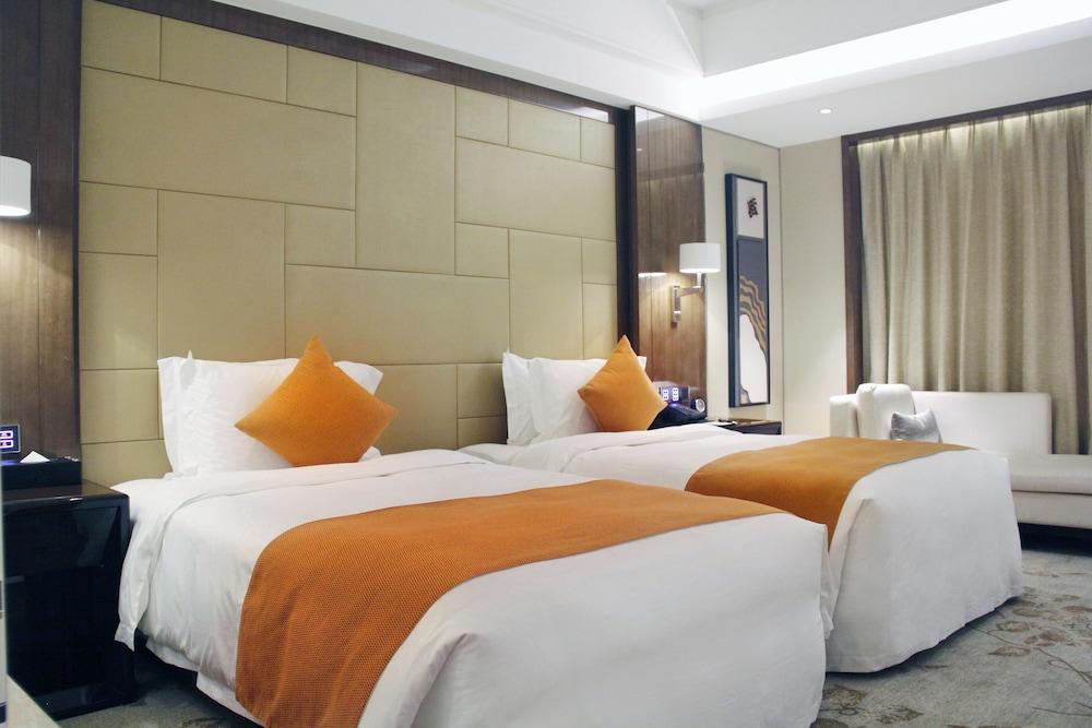 Swissotel Гуанчжоу Экстерьер фото