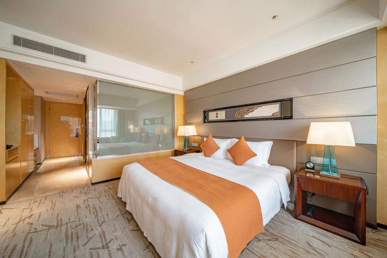 Swissotel Гуанчжоу Экстерьер фото