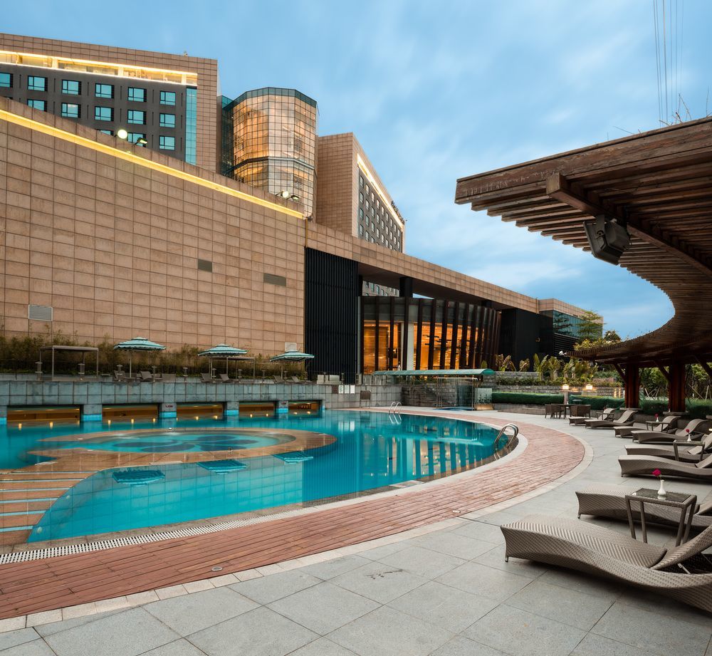 Swissotel Гуанчжоу Экстерьер фото