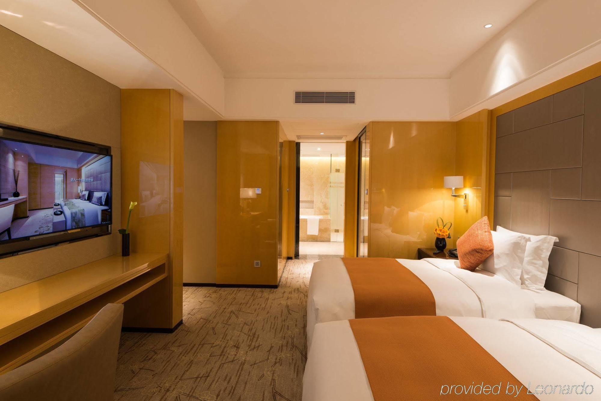 Swissotel Гуанчжоу Экстерьер фото