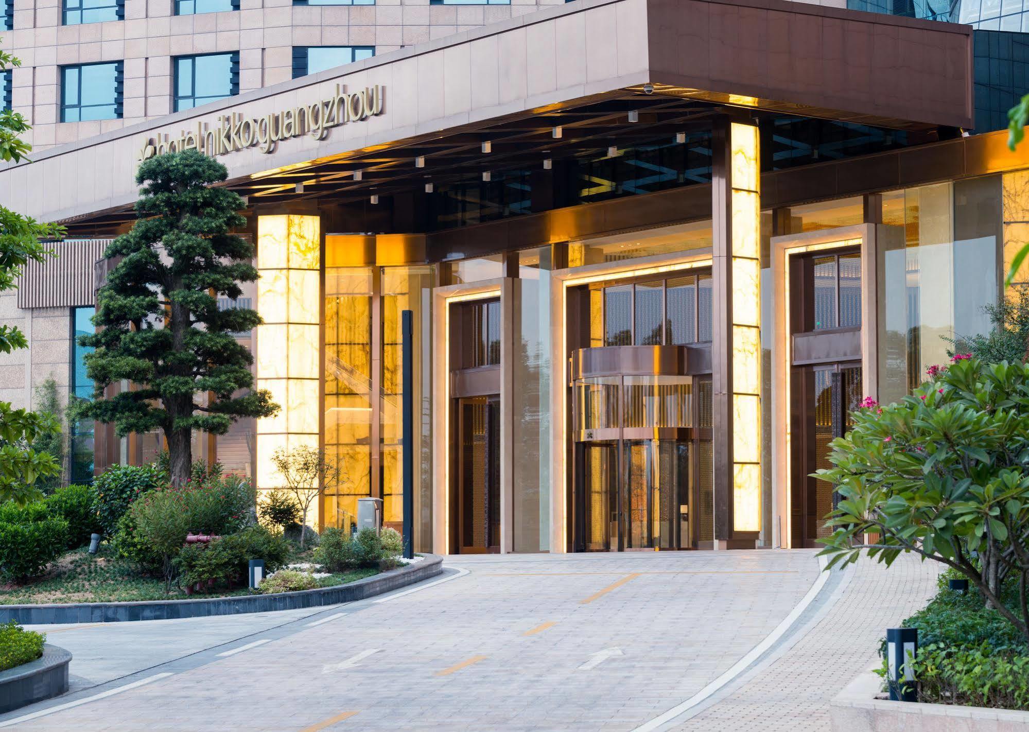 Swissotel Гуанчжоу Экстерьер фото